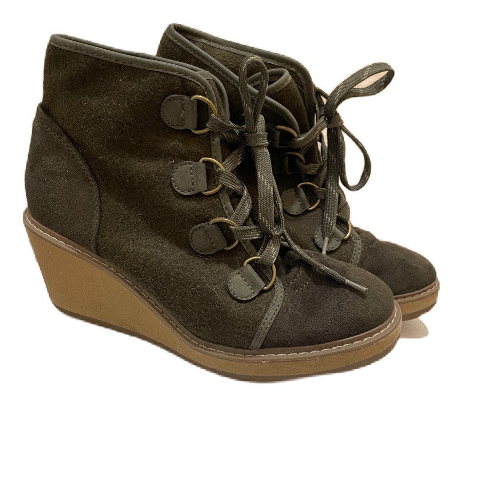 Merona Lorelle Chukka Wedge Heel Ankle Boots size 9